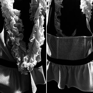 Cute top ! Must have!